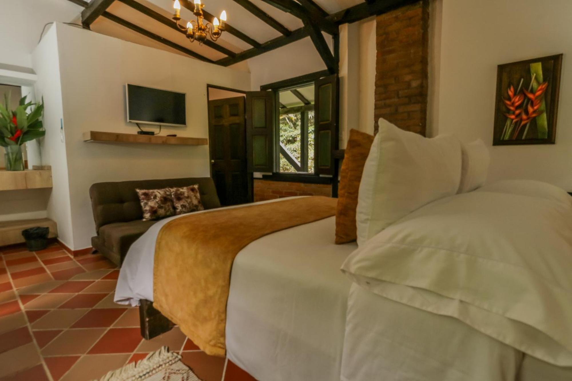 Hotel Visperas Santa Rosa de Cabal Buitenkant foto